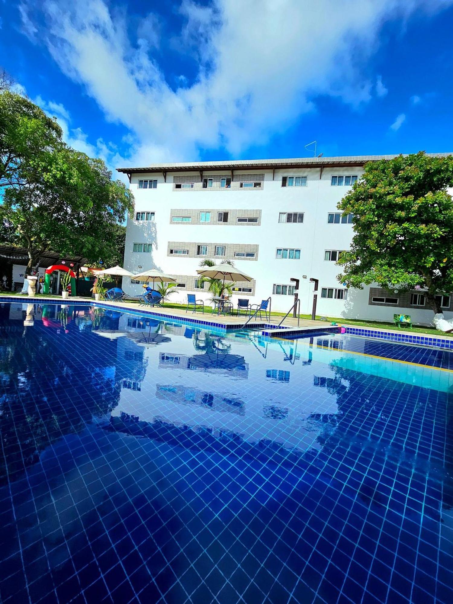 Apartamento com Varanda